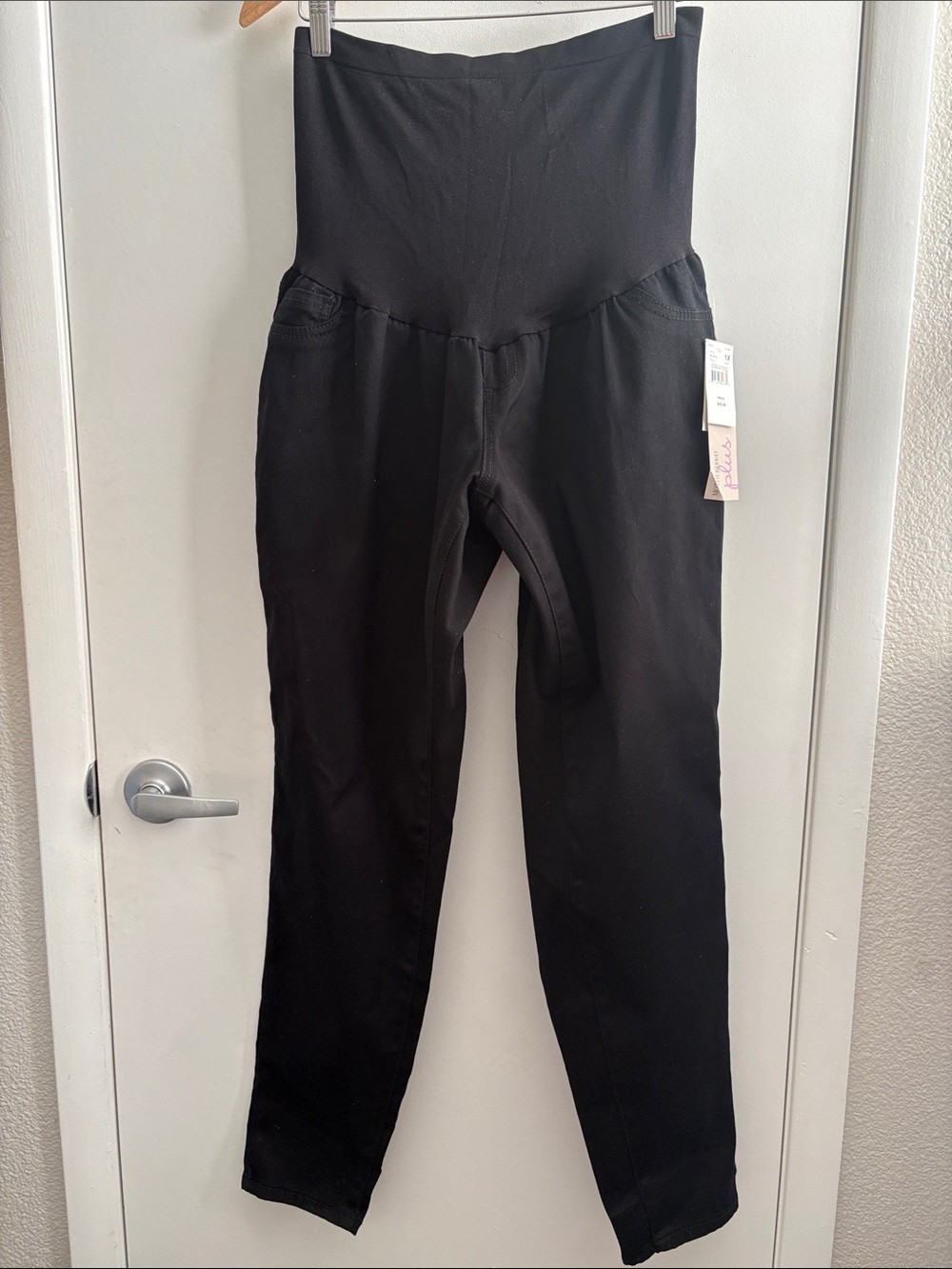 NWT Motherhood Plus Maternity Black High-Waist Pleat Pull on Pants SZ 1X